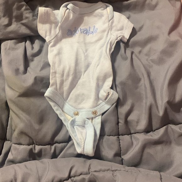 Preemie onesies(4) - Picture 2 of 5